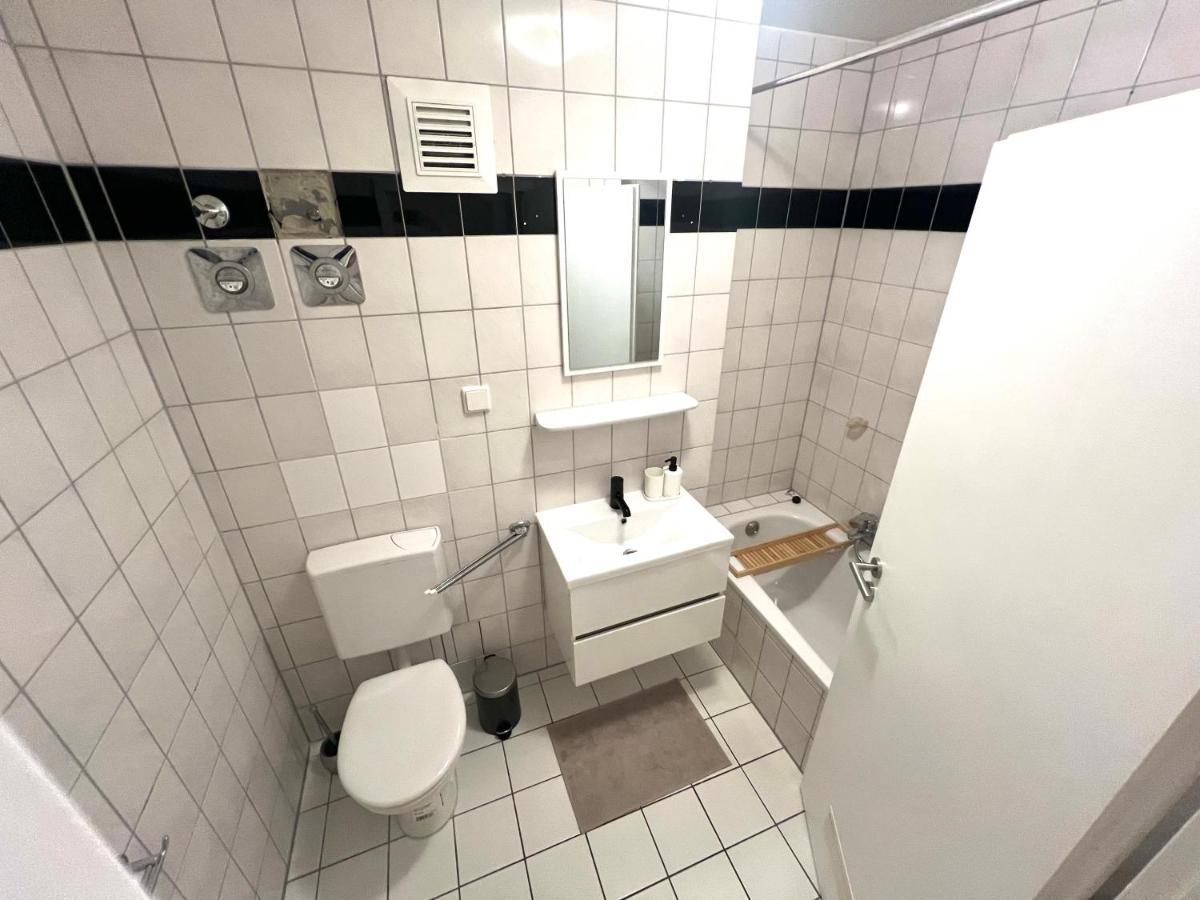 Moderne Ferienwohnung In Leimen Mit Balkon, Wehome Komfort Eksteriør bilde