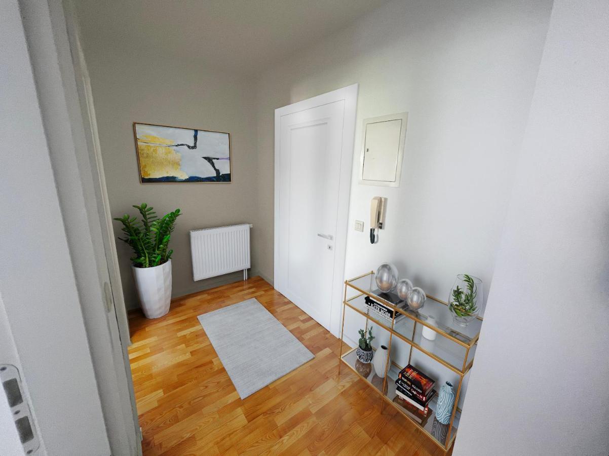 Moderne Ferienwohnung In Leimen Mit Balkon, Wehome Komfort Eksteriør bilde