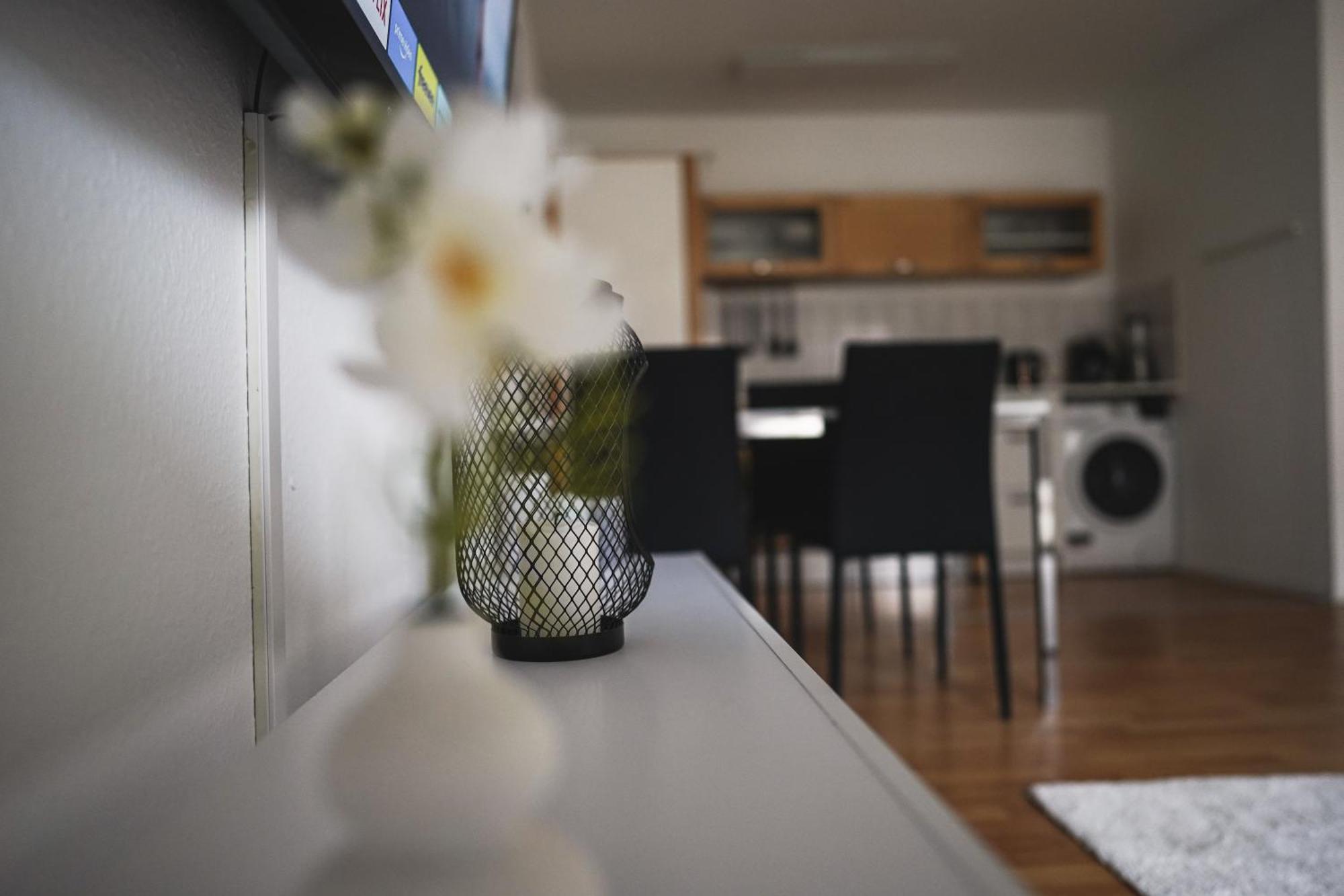Moderne Ferienwohnung In Leimen Mit Balkon, Wehome Komfort Eksteriør bilde