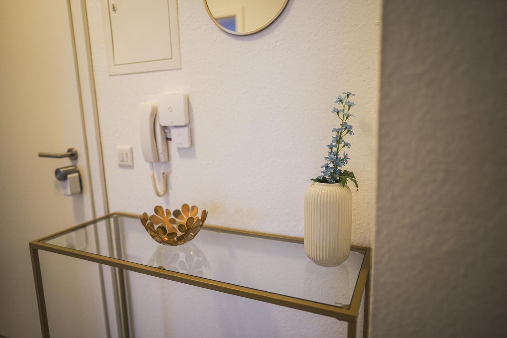 Moderne Ferienwohnung In Leimen Mit Balkon, Wehome Komfort Eksteriør bilde
