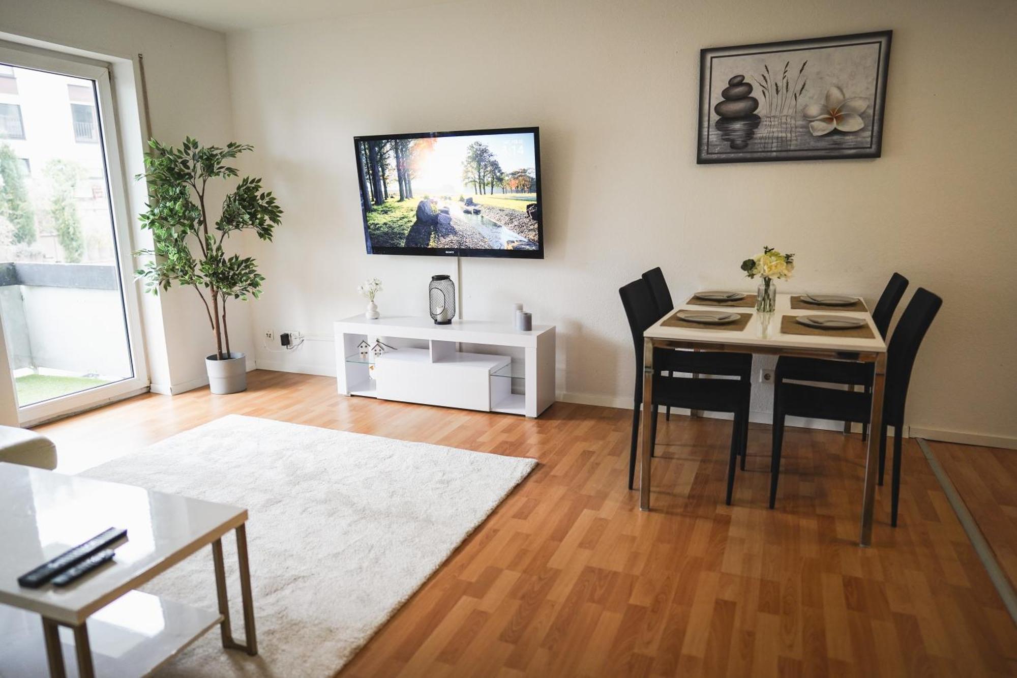 Moderne Ferienwohnung In Leimen Mit Balkon, Wehome Komfort Eksteriør bilde