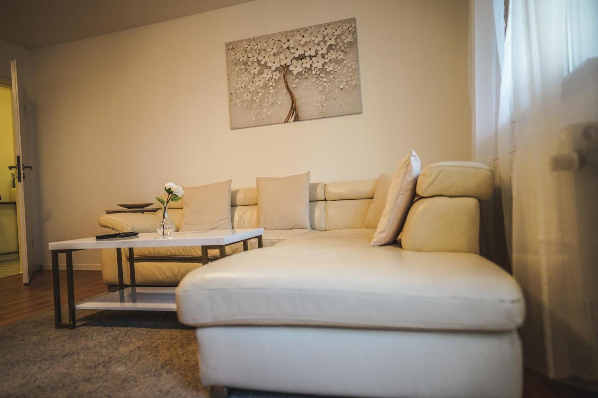 Moderne Ferienwohnung In Leimen Mit Balkon, Wehome Komfort Eksteriør bilde