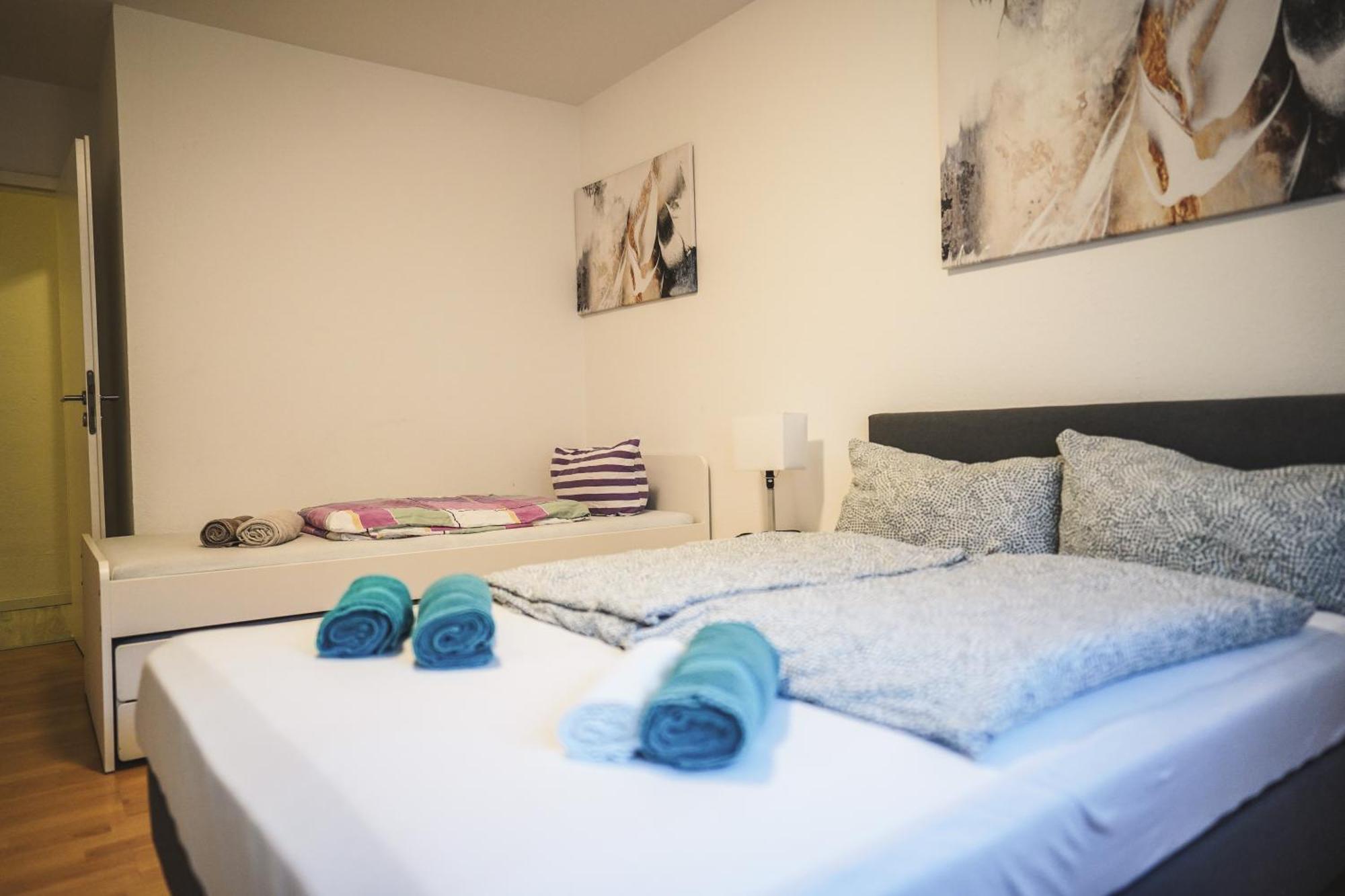 Moderne Ferienwohnung In Leimen Mit Balkon, Wehome Komfort Eksteriør bilde